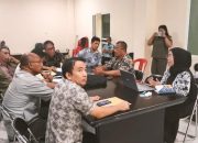 Drs Kasim Rauf Pimpin Rapat Persiapan Gerakan Pembagian Sejuta Bendera Merah Putih