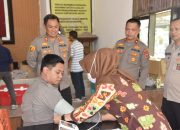 Polres Morowali Utara gelar donor darah, di HUT Bhayangkara ke- 77