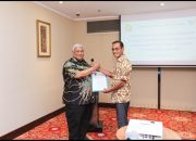 Gubernur Sultra Serahkan SK Penetapan Lokasi kepada Manajemen PT Vale