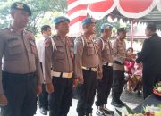 Bhabinkamtimas Teladan Terima Penghargaan Dari Kapolres Buol