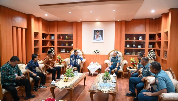 Danlanal Palu Letkol Laut Agus Supriyo, Sowan ke Wagub Sulteng