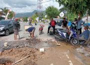 Maaf Distribusi Air Anda Terganggu! PDAM Ogomalane Perbaiki Pipa