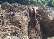 Kembalinya Aktifitas Tambang Ilegal Yang Mengunakan Alber Aksavator yang di Police Line Menjadi Tanda Tanya Masyarakat Kepada APH