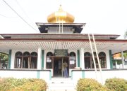 Satgas TMMD 118 Kodim 1305/BT: Percantik Masjid Nurul Iman melalui Rehab