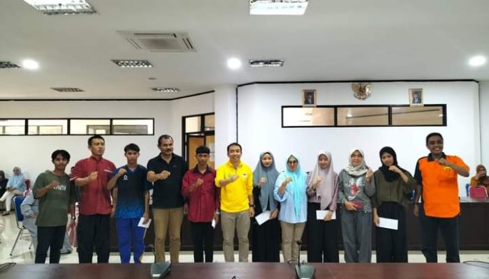 Perpisahan Siswa SMKN 1 Biau Bersama Sekertaris DPRD Buol Munawir A. Nouk S.STP, MM Dalam Program Prakerin