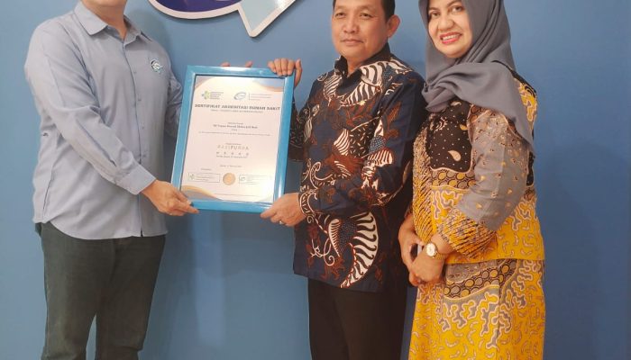 UPT RSUD Mokoyurli Buol Terima Sertifikat Akreditasi  dari LAM-KPRS