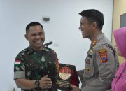 Dandim 1307/Poso, Letkol Inf. Hasroel Tamin, S.H.,M.Hub.Int. Tekankan Pentingnya Sinergitas TNI Polri, pada acara Pisah Sambut Kapolres Poso