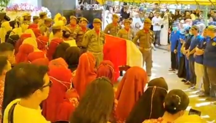 Sekda Moh Asrul Bantilan Pimpin Upacara Persemayaman alm dr Moh Sofyan Lahaja