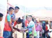 Kapolres serahkan hadia doorprize Fun Run, HUT Bhayangkara