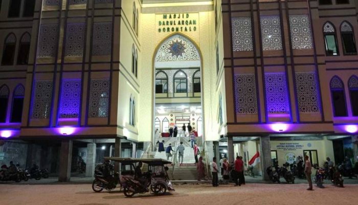 Akibat Banjir yang melanda Kota Gorontalo, 204 Masyarakat berhasil di Evakuasi MDMC dan Lazismu Gorontalo di Masjid Darul Arqam