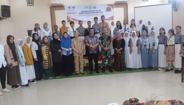 Bupati Tolitoli Membuka Deklarasi Kabupaten Layak Anak