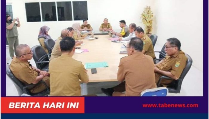 Sekda Buol Pimpin Rapat Persiapan Pencanangan Program Sejuta Bendera Merah Putih dan Upacara 17 Agustus 2024