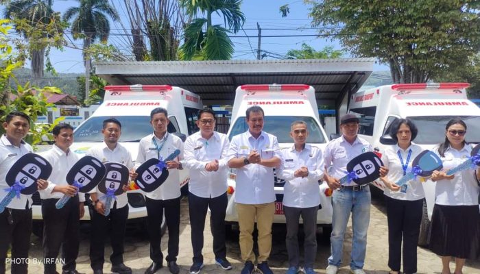 Pemda Tolitoli Realisasikan Pembagian Ambulans dan Kendaraan Dinas untuk Pelayanan Masyarakat