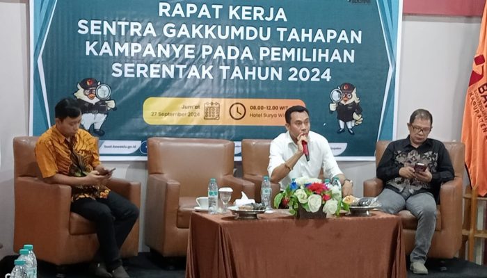 ‘KASAT RESKRIM BUOL BERI MATERI DI SENTRA GAKKUMDU BUOL, UNTUK PILKADA SERENTAK MENDATANG “