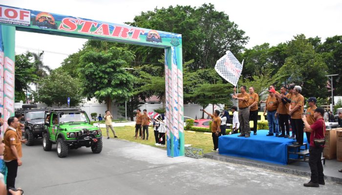 Danrem 132/Tdl ApresiasiEvent Fun Off-Road Adhyaksa Berbagi dalam Rangka HUT Adhyaksa ke-79