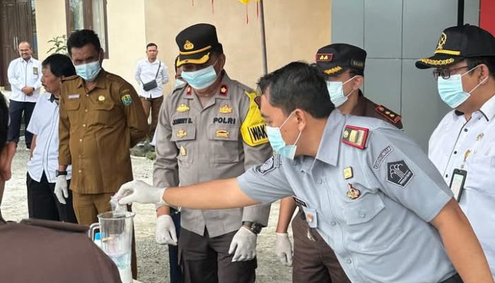 Kepala Lapas Kelas III Leok Hadiri Pemusnahan Barang Bukti di Kejaksaan Negeri Buol