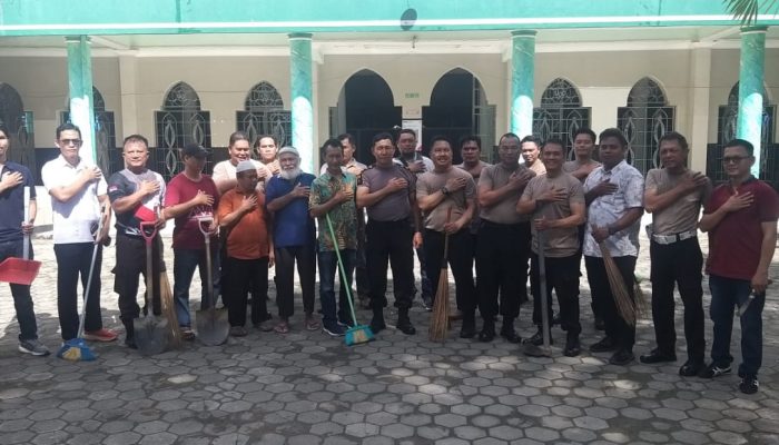 “Masjid Mujahidin di datangi personil polres pagi tadi, Wakapolres terjun langsung ke TKP”