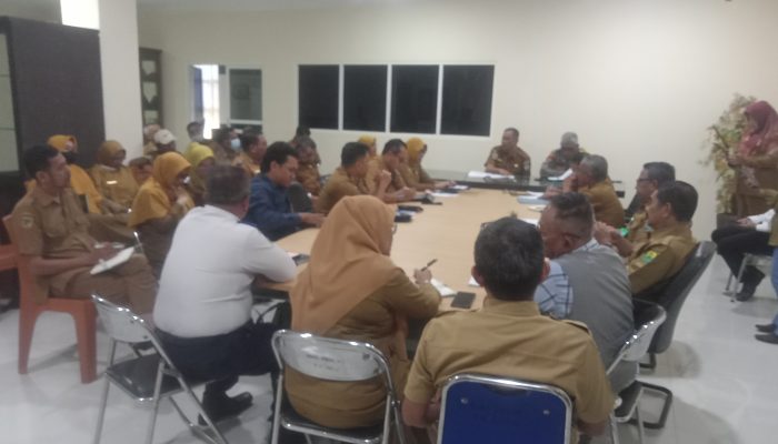 Sekda Buol Pimpin Rapat Soal Kelangkaan LPG di Kabupaten Buol