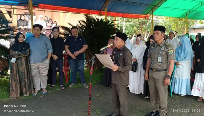 Dr. Maryati A. Ismail Hadiri Pemakaman Mantan Bupati Buol “Almarhum Drs. H. Abdul Karim Hanggi, APT”