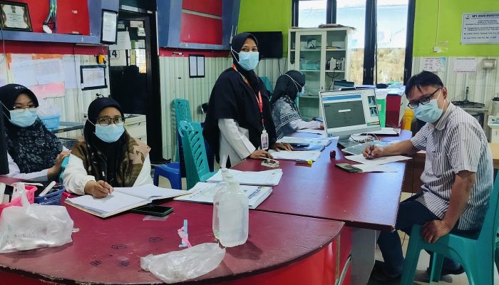 Dokter dan Perawat Tetap Jalankan Tugas Penuh Dedikasi Dan Profesionalisme Saat Bulan Puasa