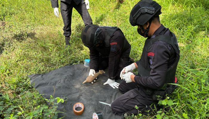 “Kapolsek Dondo pimpin pengaman terbuka & Tertutup dalam pemusnahan Mortir temuan warga libatkan Koramil 13_05 Malala Dondo”