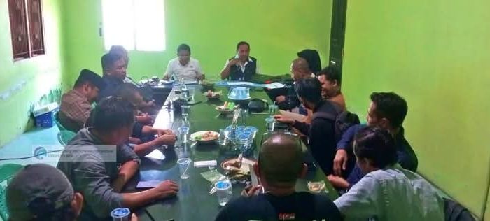 Plt Kadis Diskominfo Abdullah AS. Mangge. S.Ag. M.Si Pimpin Rapat Evaluasi Kemitraan Bersama Media Oneline