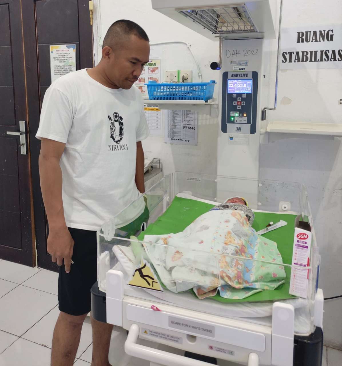 Bayi Perempuan Baru Lahir Ditemukan di Depan Rumah Warga Desa Dungingis