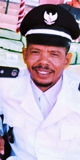 Kades Harmoni La Ode Desi Klarifikasi Soal Pemberhentian Ketua Hansip