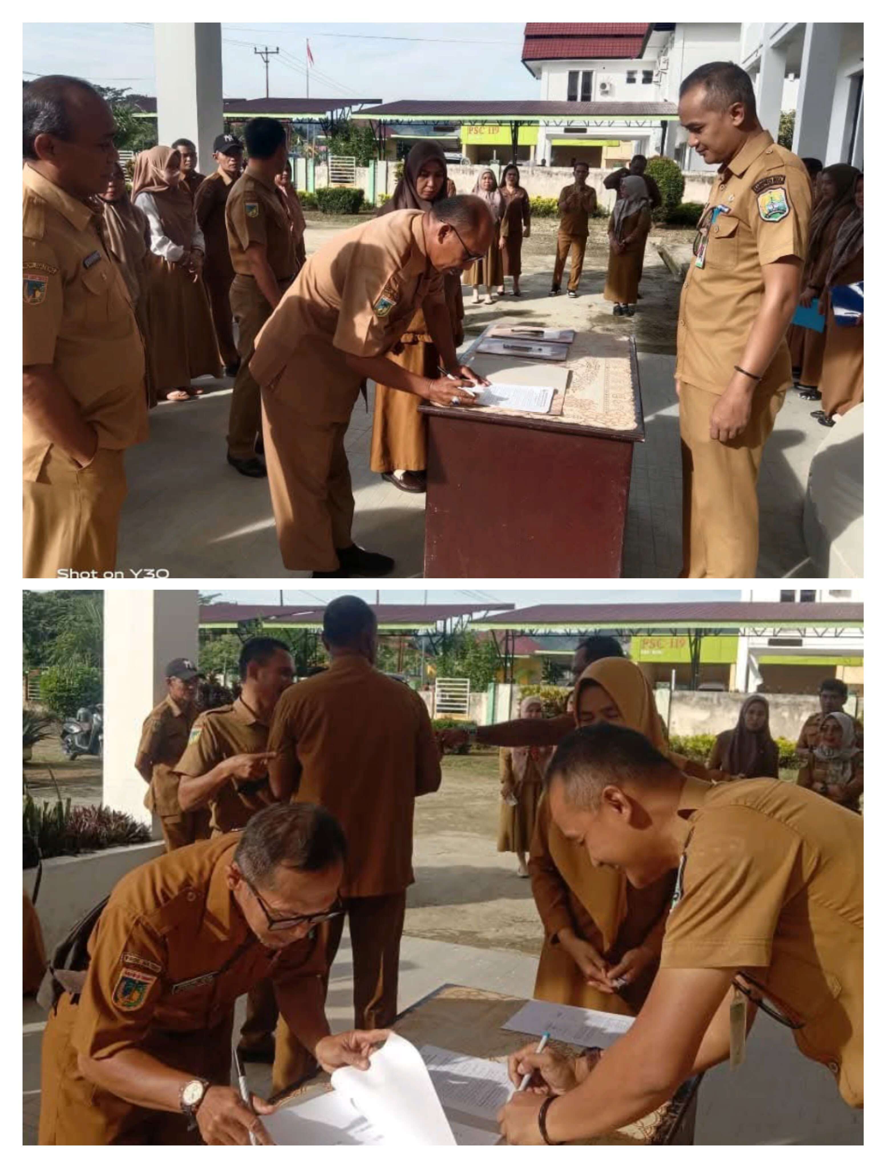 Kadis PMD Pimpin Apel Pagi dan Penandatanganan Perjanjian Kinerja ASN Dinas PMD Buol