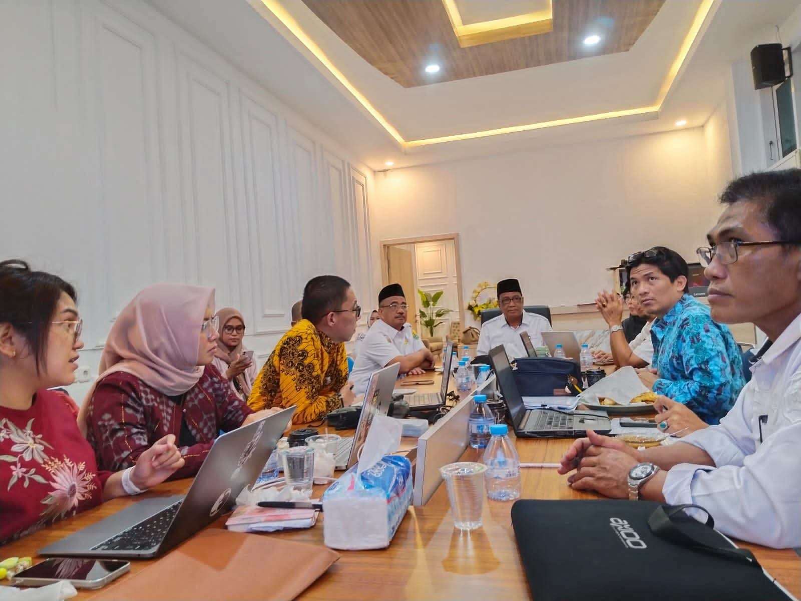 Sekda Buol dan Kadis Kumperindag Hadiri Fasilitasi Kemendagri Terkait Dualisme Kepengurusan Koptan Plasma Amanah