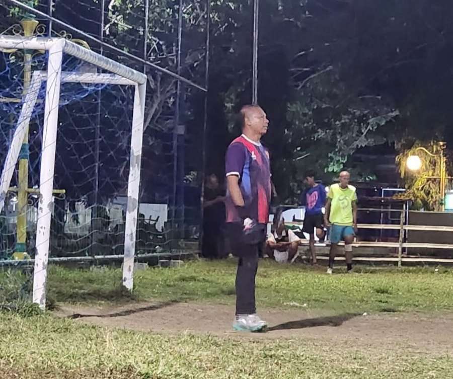 Legenda Kiper Leok Utama Bima Siap Kawal Damar FC di Piala Ketua TKBM Leok 2026
