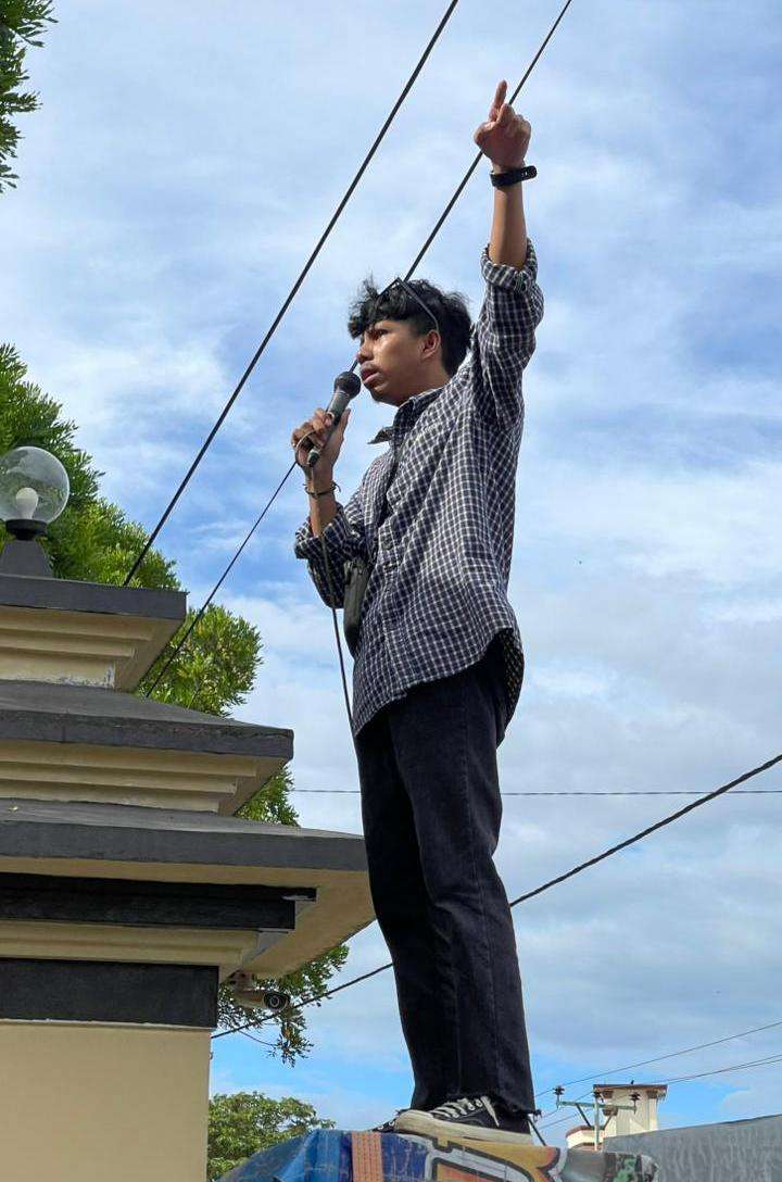 Aktivis Izzul Usuli Kecam Keras Pembangunan Gedung Walet di Lahan LP2B Desa Moutong Tabrak UU, Pemkab Jangan Tumpul !!!